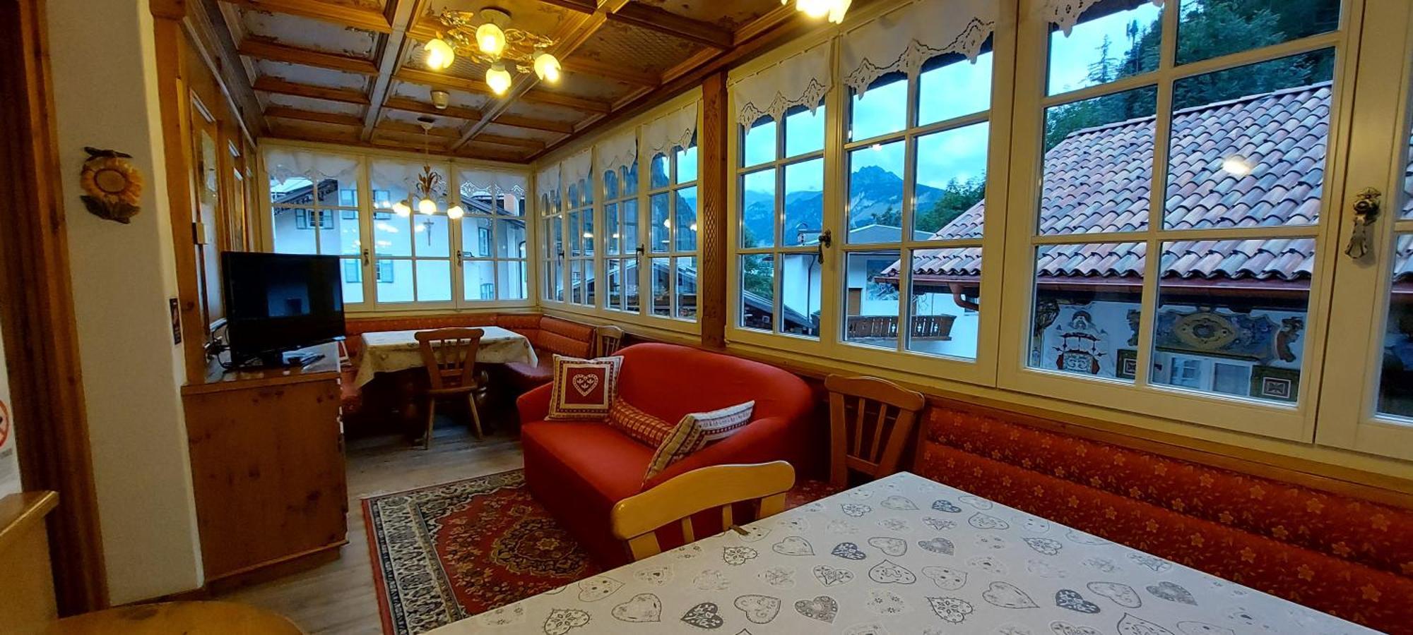 Garni Stella Alpina Hotel กานาเซย์ ภายนอก รูปภาพ